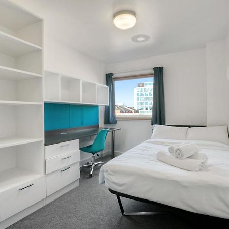 Bright & Central Room In Luton, Sleeps 2 Λούτον Εξωτερικό φωτογραφία